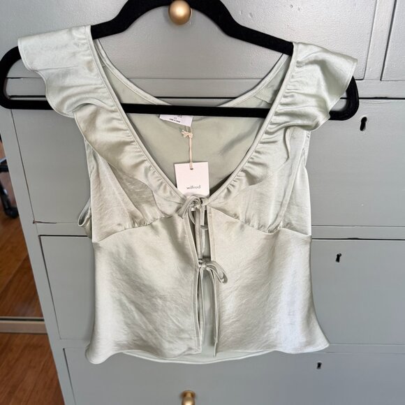 NWT Wilfred Tonka Satin Blouse Satin sleeveless V-neck ruffled blou - Picture 2 of 4